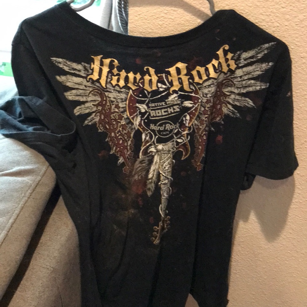 Tee shirt